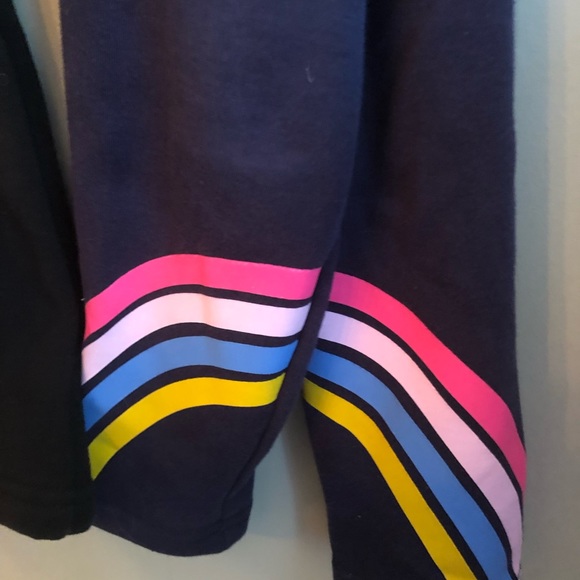 OLD NAVY lined leggings set of 2 - Picture 2 of 3